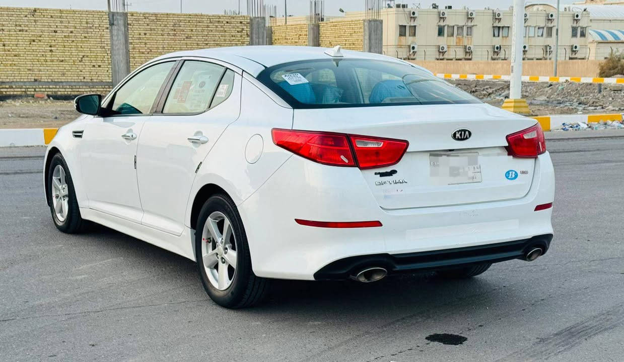 السلام عليكم كيا اوبتيما 15 ذي قار حره تحويل ثاني يوم امريكي حادثه جاملغ تبديل  فقط والباقي كفاله من تبديل وصبغ ماشية 75 جديدة كلش محرك 2400 كير محرك حدادية تبريد كله شرط مواصفات شاشة كامره تحكمات جهتين السعر128وبيه مجال لشراي مكان السيارة ناصريه ///***********
