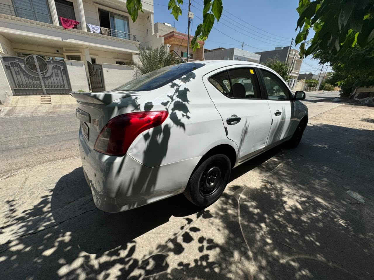 نيسان لاكشميباي ٢٠٢٠ سبوخ  و ساردي نية دةسك نيكلة و دةبل گيچة  نرخي ٩٧ و مةجالي كةم بةس شوختي يان قؤپي هةبي ساردو سبوخي نية سةنةوي تازةية سةيارةكة لة هةوليرة *********** وةتس ئاپي لةسةرة
