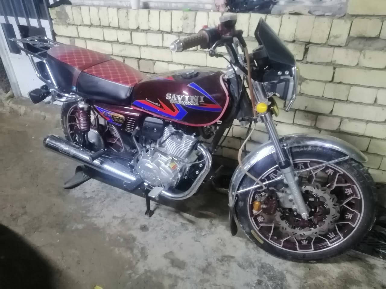 السلام عليكم دراجه سافانه 2025 أوراق بغداد مكفوله كفاله عامه من جميع النواحي  السعر ٨٢٥ الشراي يجي خاص او لاتصال *********** مكاني عزيزيه
