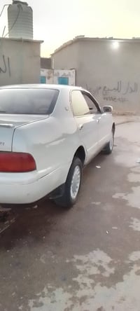 سيارة للبيع • رقم دولي • موديل 1992 • مكفولة • بغداد • قير مكينة • توا...