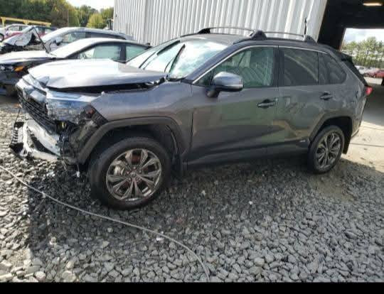 🟢Toyota RAV4 2022 XLE P Hybrid🟢
رقم بغداد باسمي
🔴المواصفات :
بصمة ابواب
بصمة تشغيل
صندوق شفط كهربائي 
فتحة سقف سلايد
دفع رباعي AWD
كشنات جلد +تدفئة 
استيرن تدفئة 
رادار أمامي(تحديد مسار)
رادار جانبي (نقاط عمياء)
رادار خلفي(التحذير من الاصطدام)
تحذير خروج عن المسار 
شبه قيادة ذاتية لفترات قصيرة 
تحكم وضعيات القيادة Drive Modes 
اوتو ستارت (Auto start)
اوتو ستوب(Auto Stop)
هاند بريك بصمة
اوتو هولد(Auto Hold)
تحكم وضعيات القيادة ECO,NORMAL,SPORT
مانع انزلاق+ABS
حساسات خلفية+كاميرا
تحكمات استيرن
تبريد قطعتين 
وبقية المواصفات المعروفة.
تبديل دعامية بلادي نفس اللون
ايرباكات راجعه سستم
صور حادثها مرفق بالصور


**إذا كنت صاحب هذا الإعلان وتريد حذفه لأي سبب، رجاءا أرسل رسالة إلى الدعم الفني**