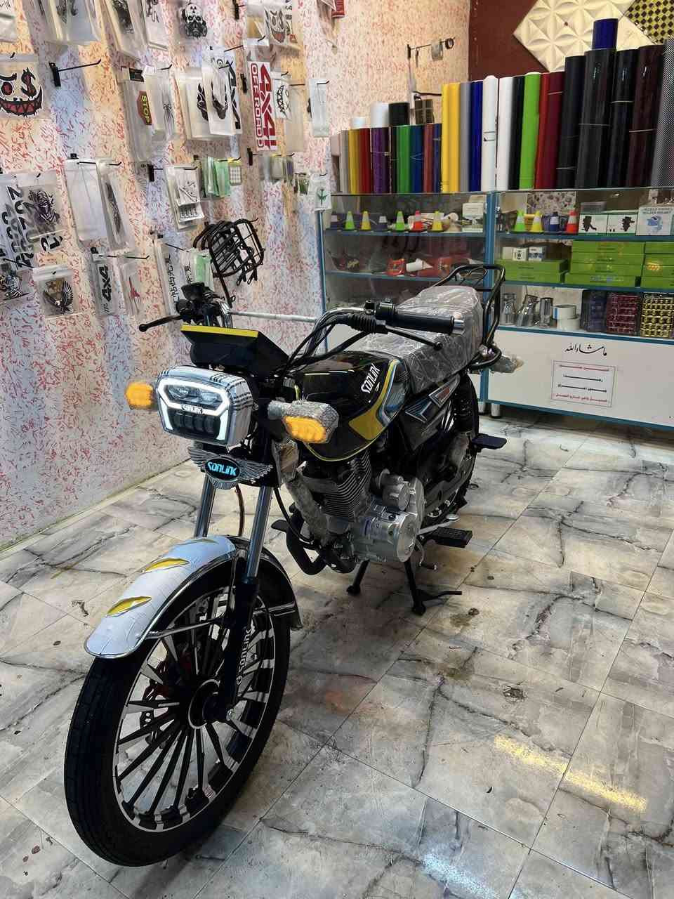 يوجد ايراني للبيع موديل 25 صاله 5ايام من مشدود بعده بل جيس مابي أي نقص سوجات كامله بصمات كامله بس منفيس ورقه واحده
السعر خاص 
مكاني  الرمادي تاميم 8اشباط 
***********
