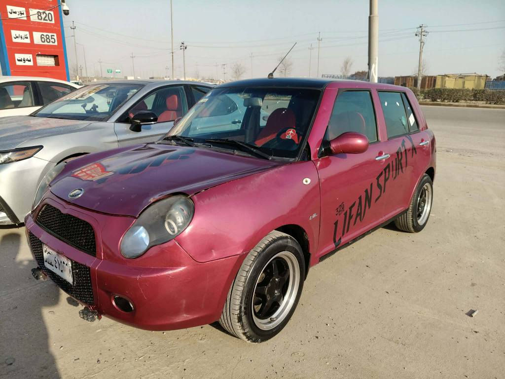 ليفان 2013 سنه وى پلاستيك مشروع وطنى به شه رتى ئه وليات گيرو مه كينه و ته بريد به شه رت ته قه و ره قه ى به شه رت  سياره كه هه تا بلێی جوانه  بنزین زۆر که م ده خوا 
سعری ٢٩ وه ره قه و مجاله کی که م 
شوێن هه ولێر
*********** أربيل, العراق
