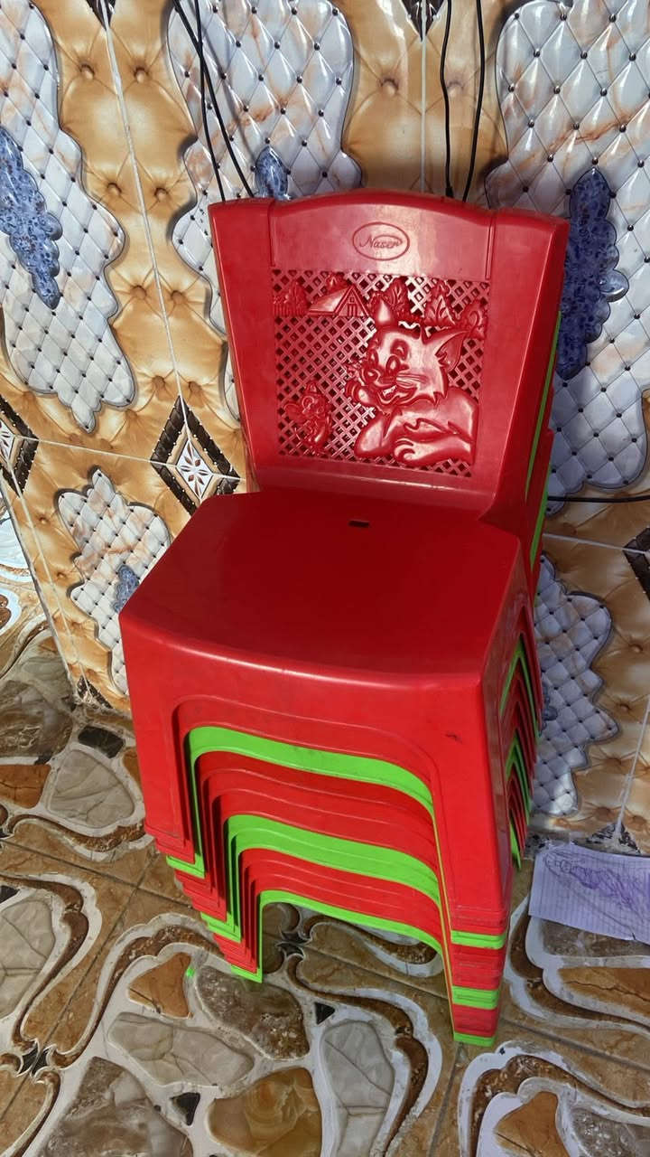 سلام عليكم غراض روضة للبيع نظيفات الي يريد يفتح مشروع ويفكر بمشروع يكدر يبدي بيهن 
للتواصل والاستفسار واتس اب فقط ***********
