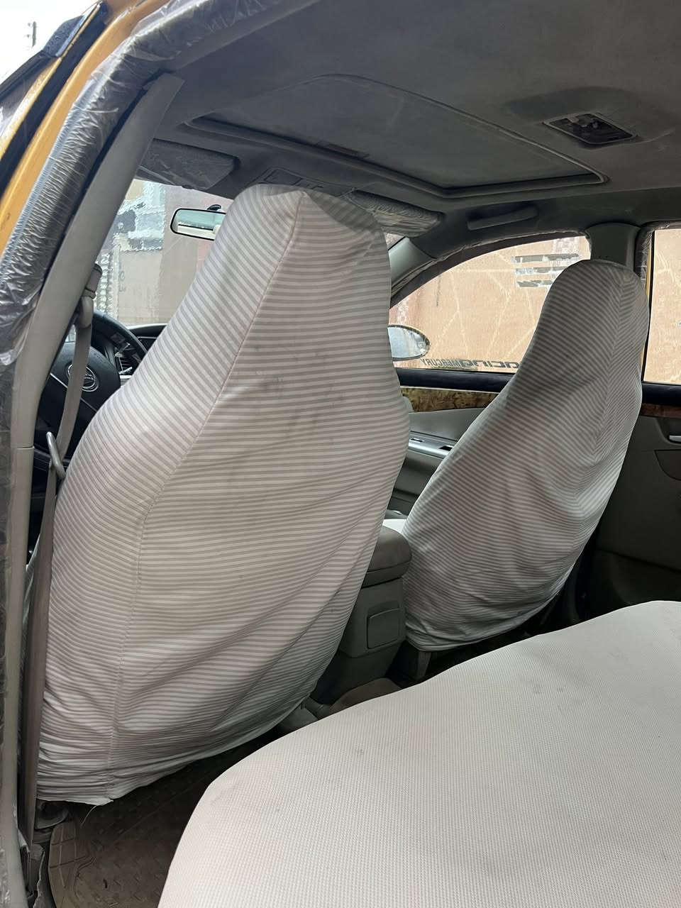 ليڤان ٦٢٠ مديل ٢٠١٢ ضررمثل ما موضح بالصورة طخه خفيفه بالبوند  هيئه فقط ٦ اشهر غرامات صفر سعر ٣٨ورقه وبيها مجال اني صاحبها الشرعي كوبون بانزين بيها للتواصل ***********
