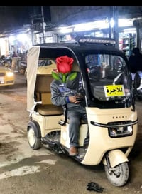 تكتك ٣نفرات شحن ٥ بطارية سويج عدد إثنين وبصمة عدد إثنين وشاشة سرعة وكذ...