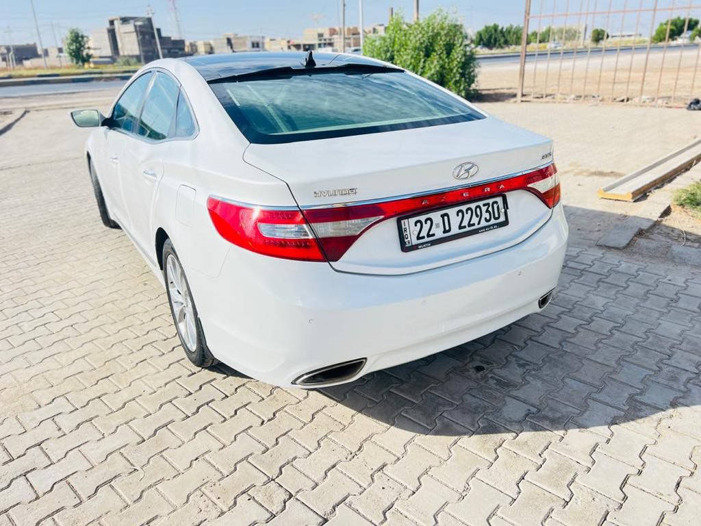 السلا عليكم/ ازيرا موديل 2011 خليجي فول بصمه موصفات شنو تريد بيها بسمي رقم ارييل هزه وسنويه ورقم كله جديد كير محرك بالكارتون6 سلندر 3000 اي نقص مابيه/ صبغ جاملغ امامي جه السكن ورش الباب فقط الباقي كفاله/السعر 117// للأستفسار ***********
