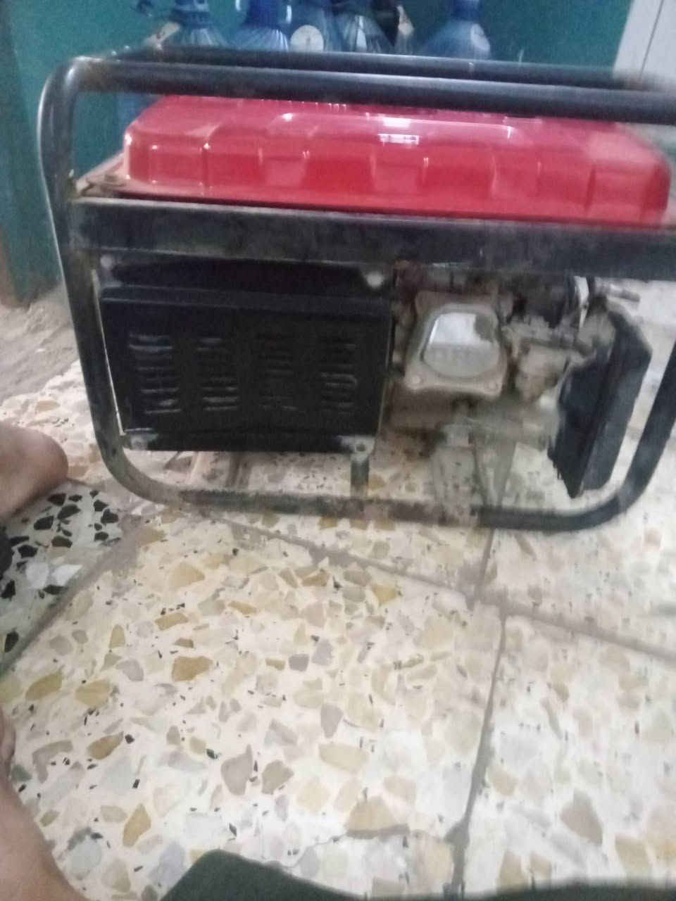 سلام عليكم مولد اللبيع 3كيفي ملف نحاس سعر 125 وبيها مجال مولد مكفوله العنوان بغداد جسر ***********
