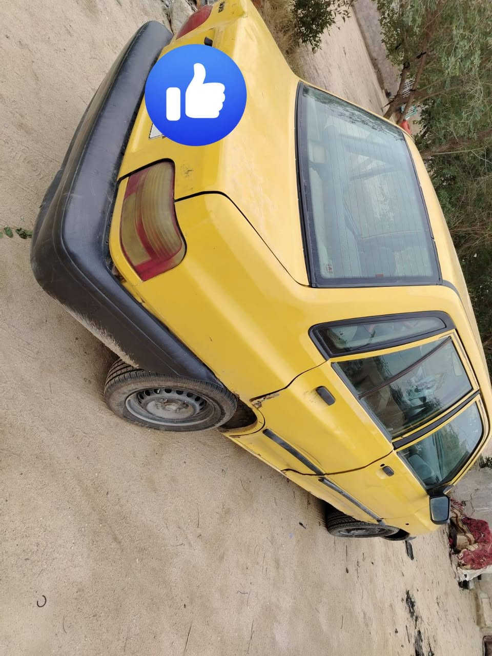 سايبه للبيع موديل 2012.  سياره جهازه محرك كير.  مصفره هيئة وغرامات   رقم كربلاء انكليزي.  مكان طريق نجف كربلاء عامود 947. 30وبيه مجال.  استفسار. ***********. ***********.
