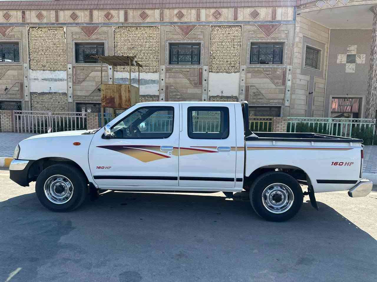 نيسان  للبيع موديل 2014
كفاله عامه تحويل مباشر 
رقم ميسان انگليزي 
عدا بارده في باب السائق 
المكان الناصريه 
السعر ١٢٥ 
***********
