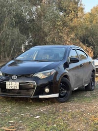 للبيع تيوتا كورلا موديل 2016. أمريكي صبغ ربع جاملغ ودوسه فقط.   رقم بغ...