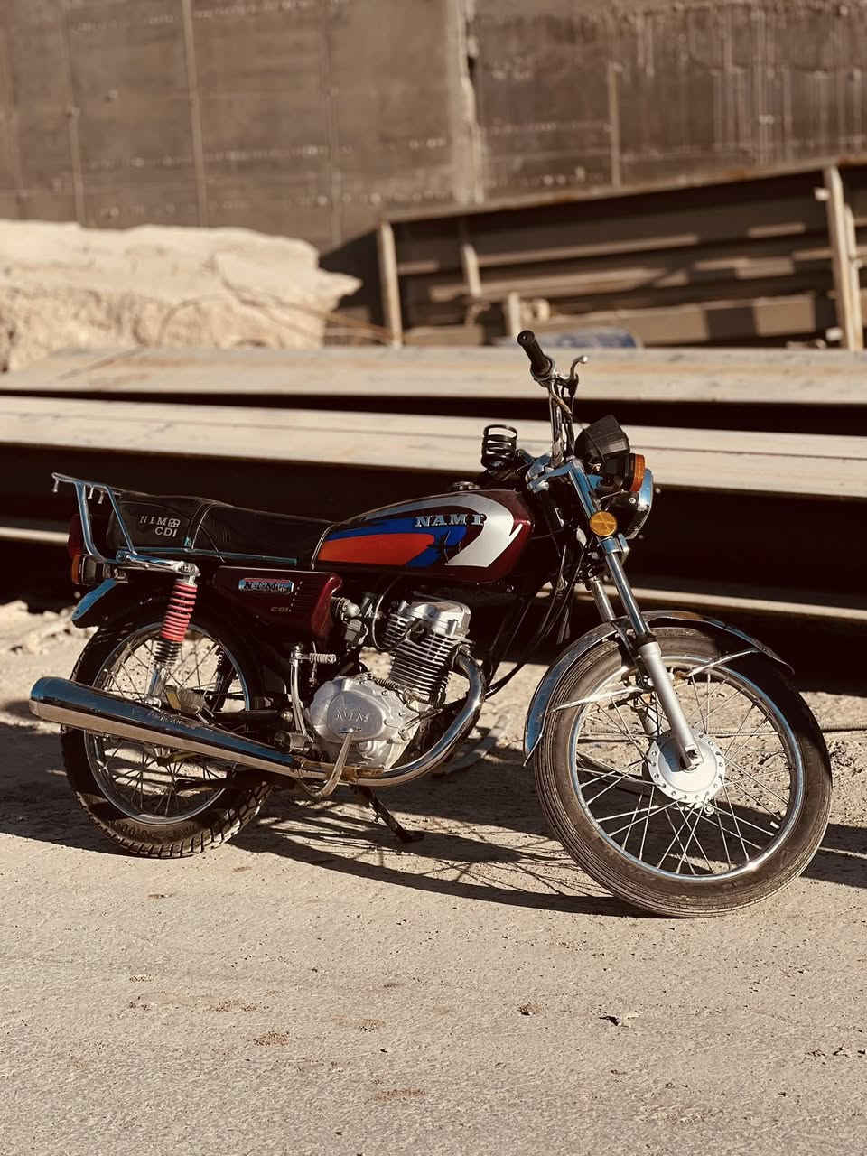 نامه موديل 2025 اوراق كامله درجة نضيفة ما ماشيه مكينه ما مفتوحة السعر 750 وبيهة مجال للشراي رقم الهاتف ***********
