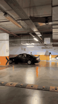 السلام عليكم 
بي ام موديل 1994 
محرك كبس دجيتال
وياله خليه جديد
كشنات جلد 
مصبوغه جماليه فقط 
تحديد سرعه دكمه تراكشون 
كير ومحرك شرط 
السعر 78 وعليها اربع اوراق غرامه تنزل من السعر والتحويل شرط ***********
***********
