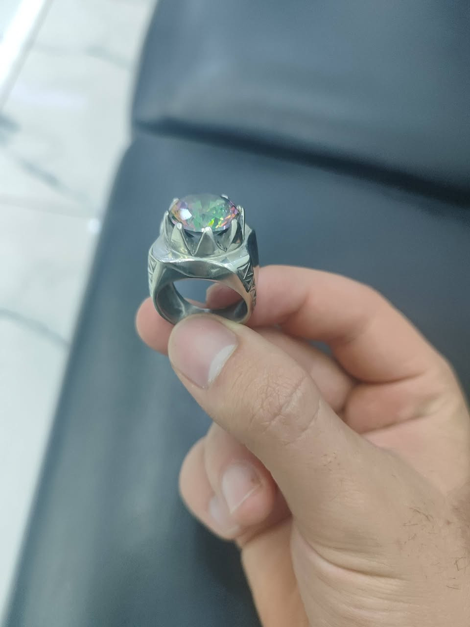 موزنايت روسي. للبيع   شرط ضمان فحص لل جهاز وزن ٢١غرام


**إذا كنت صاحب هذا الإعلان وتريد حذفه لأي سبب، رجاءا أرسل رسالة إلى الدعم الفني**