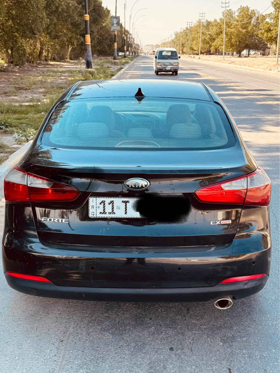 سلام عليكم  
من رخصت الادمن المحترم   بيع او مراوس
كيا فورتي موديل 2015
مكينه 1800 
من امريكه مكفوله هنا صار بيه ضربه جاملغ خلفي وقبق جنطه بيه صبغ 4 قطع صبغ 
كير مكينه حداديه وتبريد كفاله 
اي نقص مابيه فقط بوليش
مكاني كربلاء
حي الحسين 
***********
***********
سعر 98 بيه مجال كربلاء, العراق
