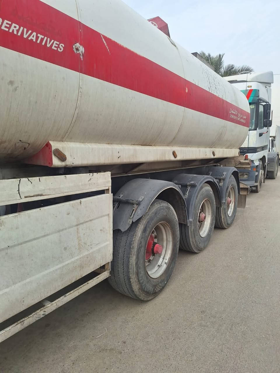 السلام عليكم تانكي تك تاير مجموعه بويلر  ياباني تانكي نضيف جاهز للشغل الرقم ***********
