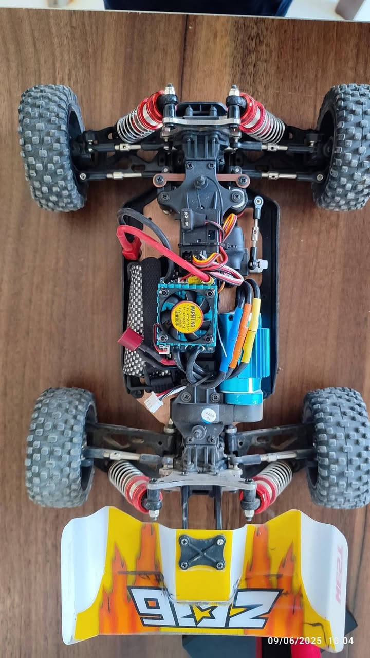 بكي حجم 14 مستخدم نظيف جدا كما موضح بصور مع ملحقات
تفاصيل اكثر خاص
سعر كامل مجموع ابيع شلع 150 الف


**إذا كنت صاحب هذا الإعلان وتريد حذفه لأي سبب، رجاءا أرسل رسالة إلى الدعم الفني**