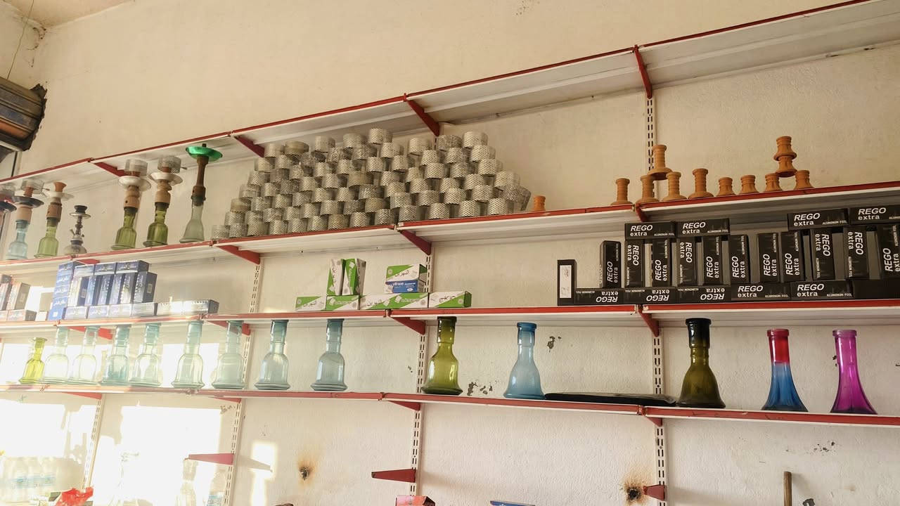 سلام عليك رفوف للبيع  ***********
