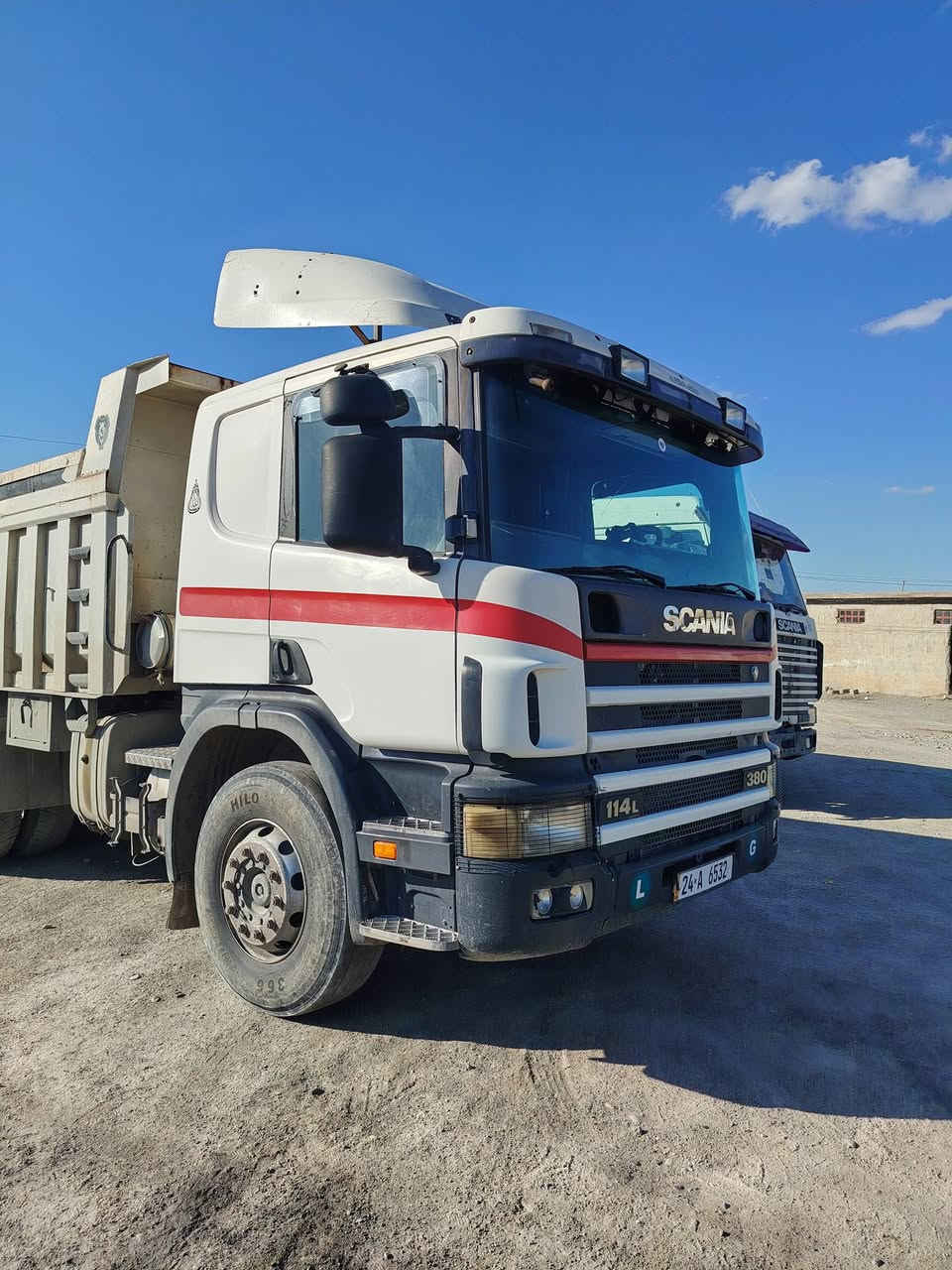 سلام عليكم للبيع أسكانية بومة موديل 2002 سحال جوب موقع موصل أسكي موصل أستفسار ***********
