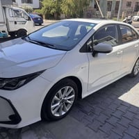 السلام وعليكم للبيع كورلا 2025 ماشيه 39 مكفوله بس بيه رصه باب السايق م...