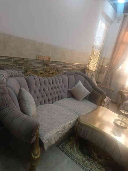 طخم رئاسي زان مصري للبيع
📍 الموصل – الجانب الأيمن

الطخم بحالة ممتازة، الصور مرفقة للتوضيح.
للراغبين بالشراء أو الاستفسار: ***********/ ‏‪***********‬‏
