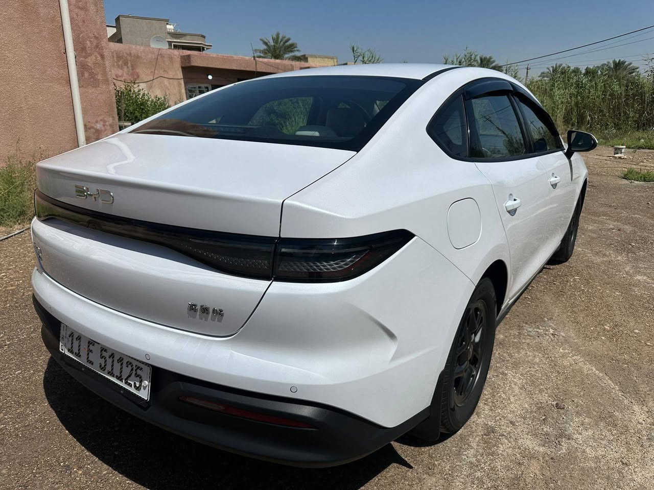 سيل 5 موديل 2025 داخل ابيض ☑️
للمعرفة السعر (؟؟؟) اكتب رقم 1 الرد تلقائي ✅ 

بلكن هايبرد  ثلاث انظمه هايبرد + بانزين  شحن ذاتي🔋 + شحن خارجي🪫 تمشيك2200  كيلو سعه خزان الوقود 65 لتر 

مستخدم بحالة الوكالة ☑️  كفاله عامه

عداد  كليومتر / 6 ألف كسر زيرو ✅ 

ملاحظه شاحنه اصليه وكارت + فوم معالج اطار 

🔥مرقم بغداد مثبت لوحات سنويه باسمي 🔥

عنوان /  بغداد القاهرة 

💥محرك يعمل لشحن البطاريه فقط  1500 هجين ثلاث انظمه شحن ذاتي + هايبرد + شحن خارجي☑️ 

💥داخل جلد ابيض لونين  بطاين بوب جلد ابيض واسود ✅ 

💥دركة دي جلد وحياكه ☑️ 

💥بكلايت لد خليه ✅ 

💥بصمه +كارت ☑️ 

💥هاندر بريك بصمه اوتو هولد✅ 

💥كيجات شاشه ☑️ 

💥شاشه كبيره تبريد شاشه✅ 

💥لايت ليد لايت اوتو  + لد صباحي☑️ 

💥اشاير مري✅ 

💥تبريد قطعتين ☑️ 

💥ويل كب اسود بلاد ✅ 

💥ايرباك عدد 10☑️ 

الاتصال ☎️ 

***********📞
