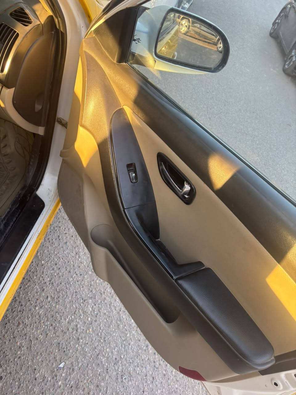 النترا 10 كوري محرك 1600كير صدر تبريد كولهن مكفولات. شاصي الغد مكفولات بجم كبس شرط من وره بيه طخه بصيطه بل حوض شبر بارد بارد. مكان سيديه تحويل ثاني يوم بسمي سياره سعر 94 وبيه مجال بصيط ***********
