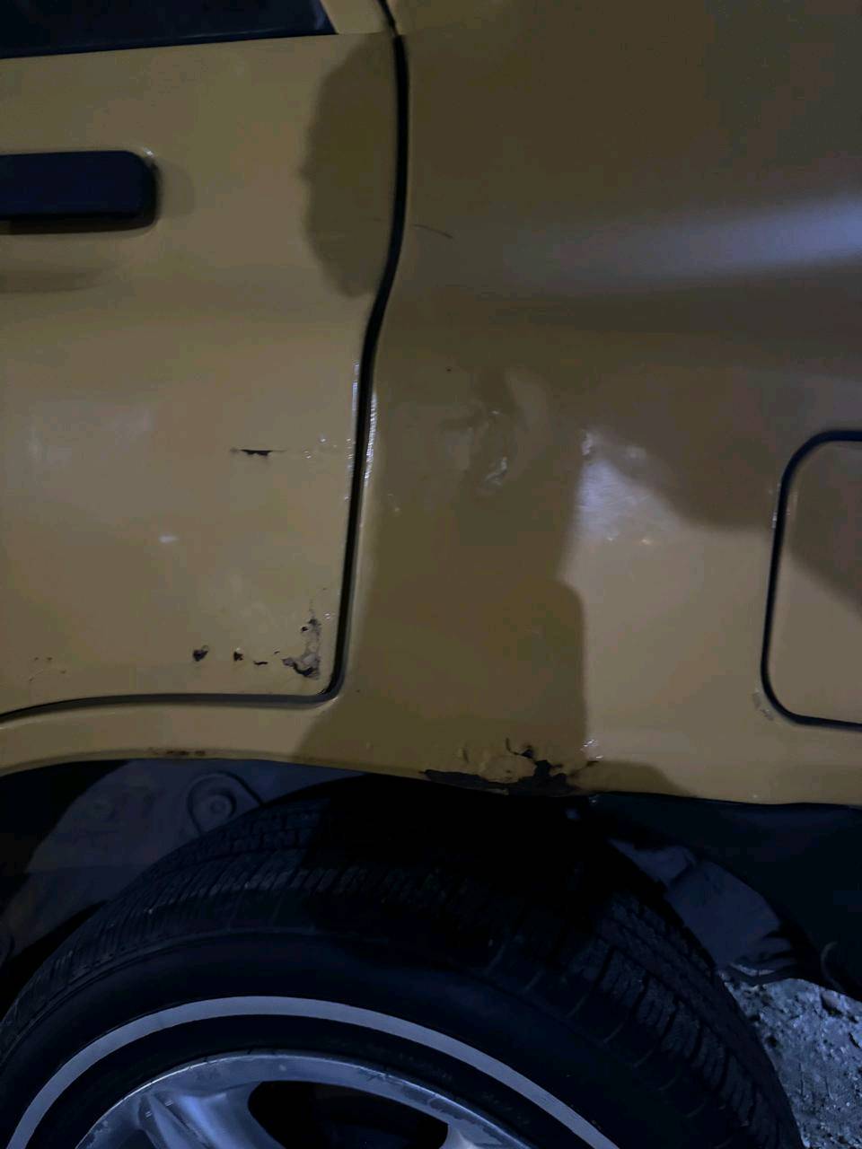 السلام عليكم سايبه 2017 سنويه الحد 2027 سياره خير من الله العنوان بغداد حي اور سنويه بأسمي وبيها مجال للطيبين 