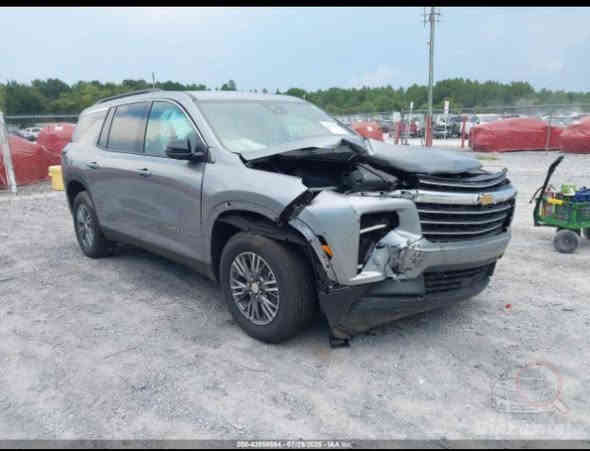 السلام عليكم 
ترافرس 2025 

السيارة بالميناء حالياً بالامكان دخولها كتاب شهداء 

على وضعها بدون تصليح

السعر ٢١٥$
***********
