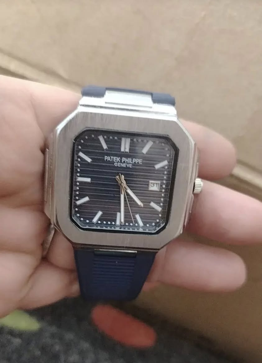 متوفر مجموعة ساعات
وزن يميل الى الثقل
اختام
منفذ يومي شغال
سعر القطعة 25 الف للطلب
على الخاص او على الوتساب
***********
