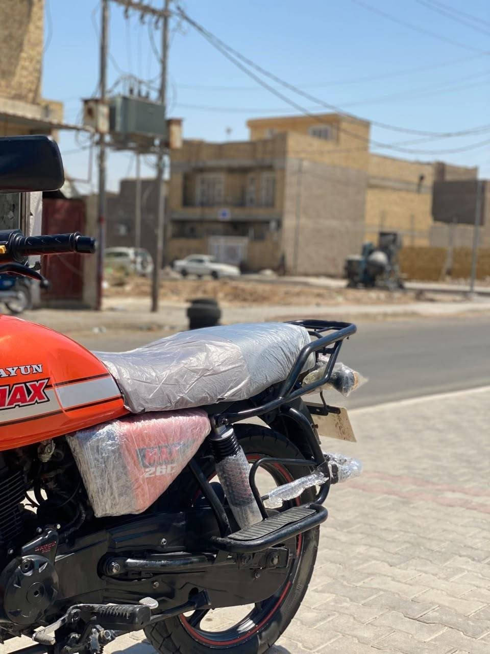 سلام عليكم 
دايون ماكس للبيع 
موديل 23 
مكينه 200 
دراجه كفاله جاهزه ع آخر حبايه كهربائيات كلها شغاله عداد كيلو متر رون اشاير الايت زينون 
موقع الدراجه كوت فلاحيه 
للتواصل *********** 
سعره 1700 وبيها مجال
