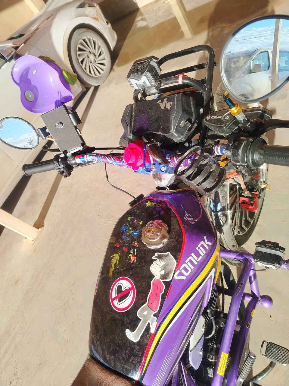 يالله.
سولنك موديل 25 محرك 200cc دراجه خير من الله مناقصها كلشي جاهزه ع اخر حبايه متحط عليها ربع والصور هيه تحجي عليها زنون ولايت بليل محد يوكف كدامها وعليها شوت صافره اصليه والباقي كدام عينك بس عوزها غسله مرتبه. سعرها 1150 وبيها مجال بيع فقط مكاني جزيره الخالديه 

***********
