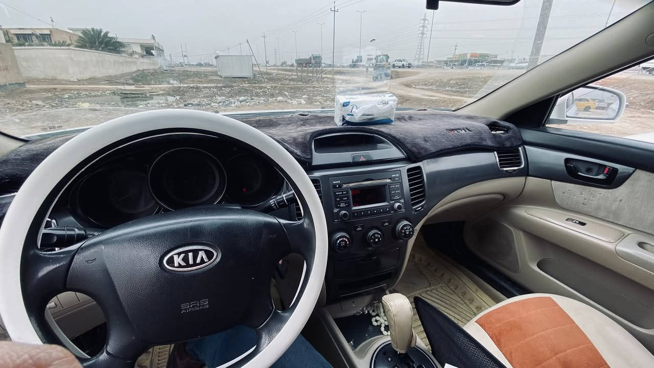 السلام عليكم
اوبتما 2009 خليجي 
محرك 2000 لا تنقيص ولا تبخير 
رقم اربيل سنويه نافذه تحويل او وكاله مضمون
 سونار  وتفاصيل مرفقه بالمنشور  
مكانه واسط الكوت 
للبيع او المراوس
سعرها 115 وبيها مجال 
***********
