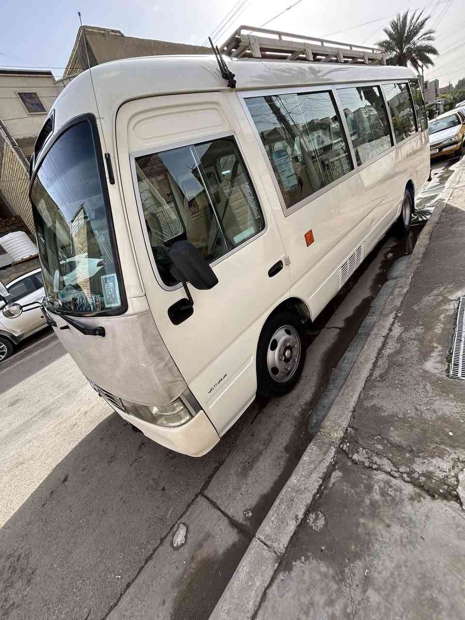 للبيع كوستر 2014سيارة رقم سليمانية بسمنه جوبلس ناصي ابلادي absبلادي قلابي ستاركس السيارة بيها صبغ بلكويت مو بلعراق سيباية درج ممشه درع اربع وياله فاتح جدد باب كهربائي السيارة كاملة مكمله الاكسل بي ونه خفيف عينة وصينية جديده المكينة مكفولة 
السعر 285$وبيها مجال 
للاتصال ***********
***********
