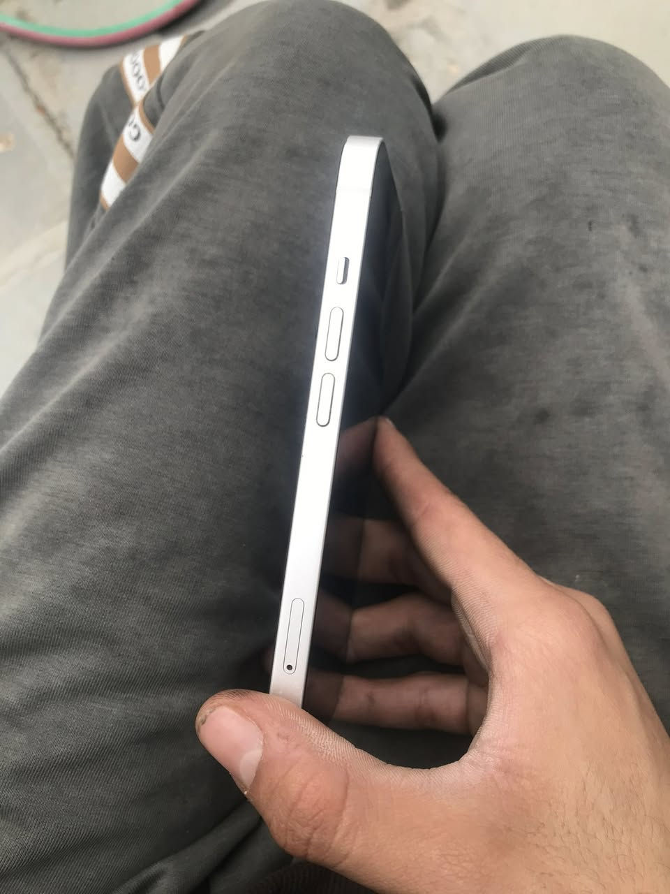 للبيع ١٣عادي ذاكره ٢٥٦
بطاريه ٨٤
ممبدل اي شي لجهاز كارتونته وكامل مكاني كربلاء حسينيه 
سعر ٣٩٠وبي مجال


**إذا كنت صاحب هذا الإعلان وتريد حذفه لأي سبب، رجاءا أرسل رسالة إلى الدعم الفني**