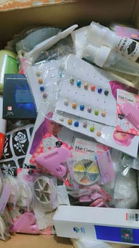 كارتون نواعم • مليانة • توصيل