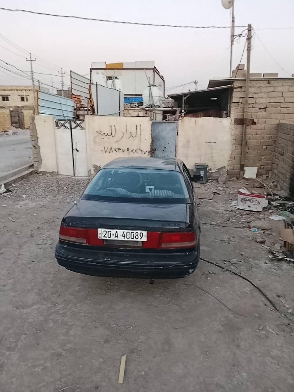 السلام عليكم سياره دايو برس للبيع السياره اتبخر أو ما تشتغل السياره حلو او نضيفه ارقام انكليزي السعر 20,ورقه أو بيه مجال رقم صاحب السياره ***********
