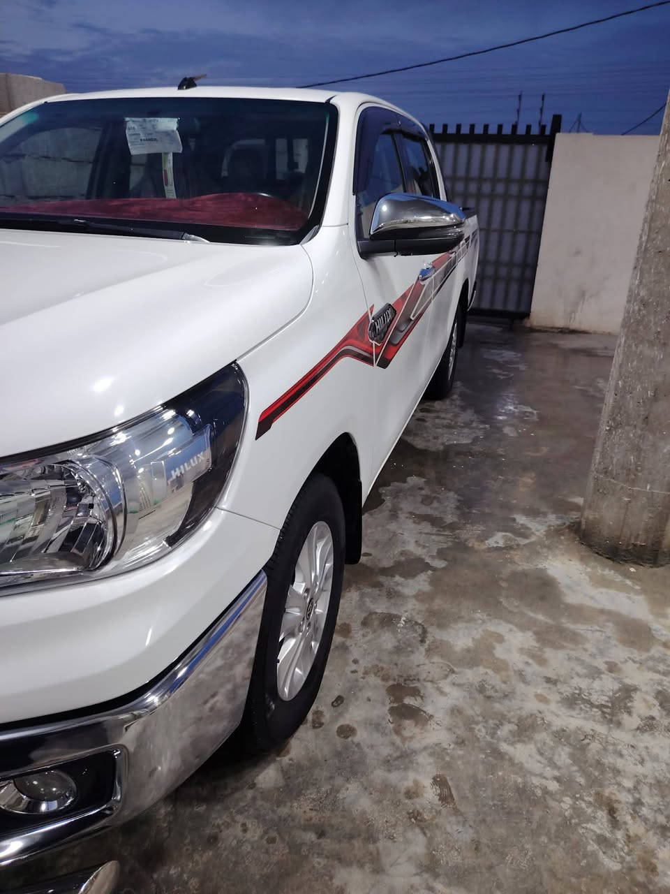 السلام عليكم
هايلوكس 2023 ساز فول مواصفات اوتو ماشية 62 حقيقي رقم أربيل دولي سيارة بل كارتون#للستفسار ***********
