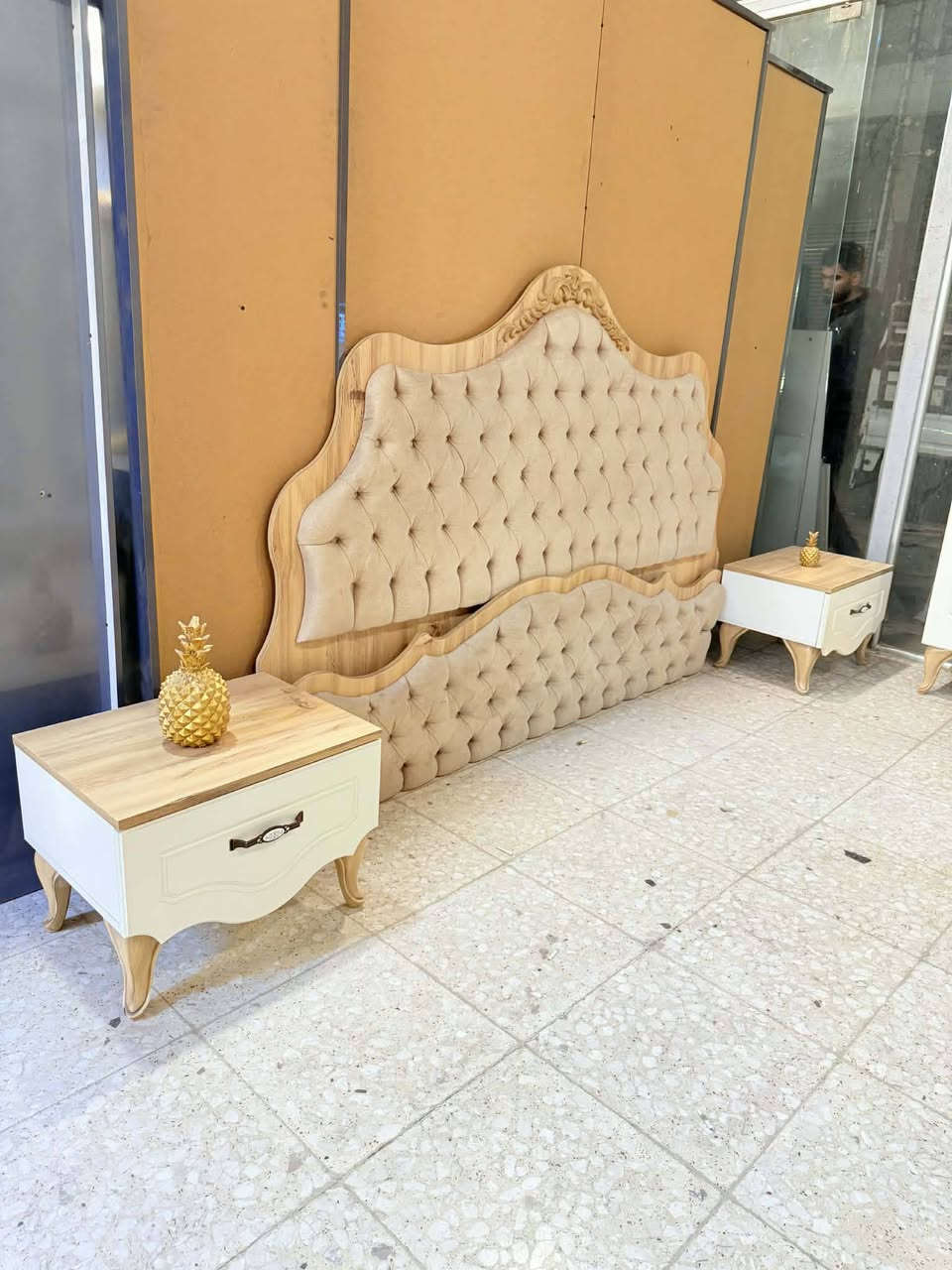 ✨ غرفة تركي 🇹🇷 تركي اصلي 9قطع
نظام ابواب 
سرير مخزن عملي 
 قماش وتر بروف أصلي
✨ نظافة 90/💯
السعر  / مليون و٣٠٠
 شد ونقل مجاني داخل بغداد
توصيل للمحافظات بأسعار رمزية


**إذا كنت صاحب هذا الإعلان وتريد حذفه لأي سبب، رجاءا أرسل رسالة إلى الدعم الفني**