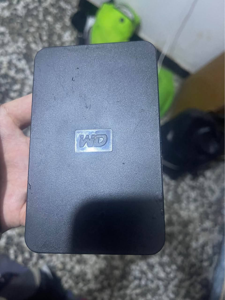 هارد حاسبة العدد 2 هالموجود ابيع فحم اثنيهن ب25 لاتسألني شبيهم ما بيهن هيج ابيع *********** بغداد, العراق
