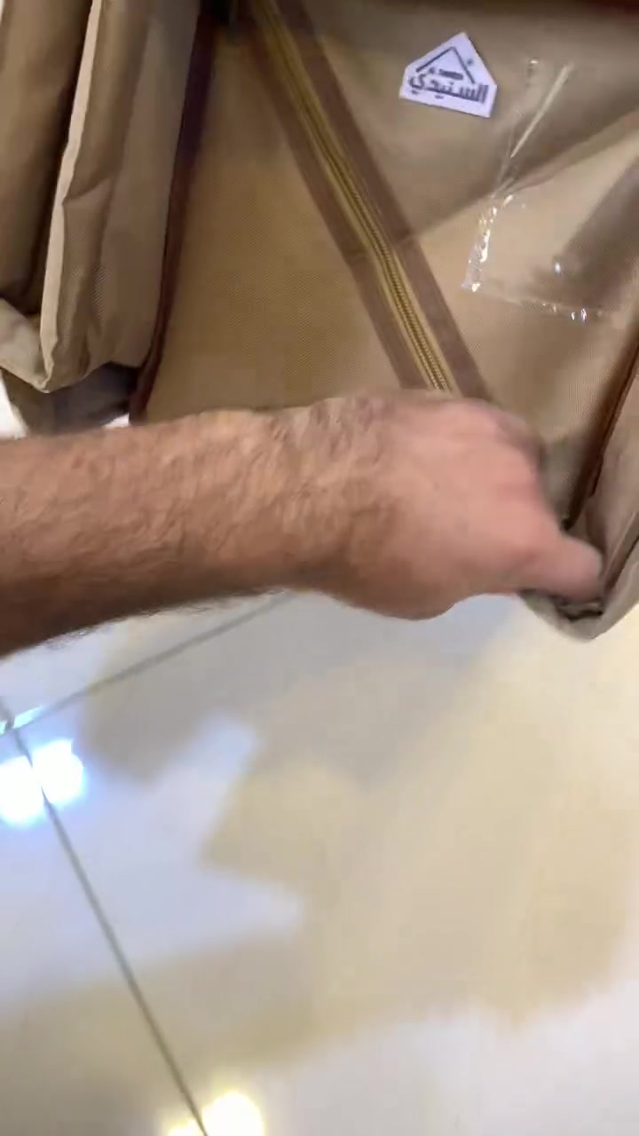 السلام عليكم
للبيع تكية ومدات من شركه السنيدي  نضافه فول   والتكيه داخلهة فارغ   تكدر تستخدمهة كه عزبه   ومقوات بخشب من الجوانب  

قياس  عرض 63سم
طول 230سم

السعر 40

المكان البصرة ويوجود توصيل الجميع المحافظات 5 الاف


**إذا كنت صاحب هذا الإعلان وتريد حذفه لأي سبب، رجاءا أرسل رسالة إلى الدعم الفني**
