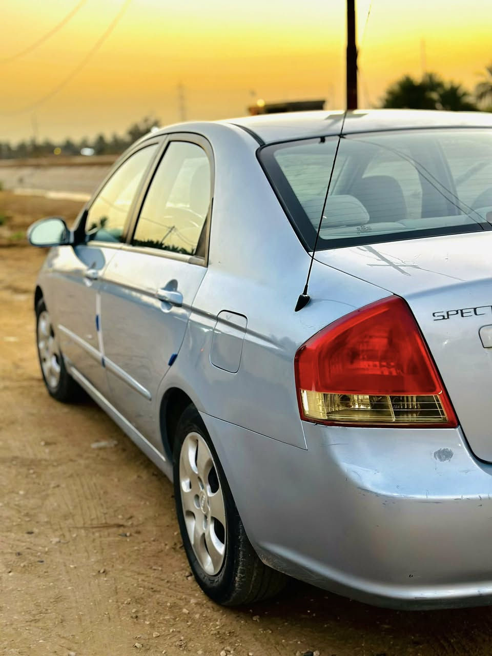 سلام عليكم 
سبكتره 2008 سياره جاهزه جديده
كفاله السياره ماشيه 134 حقيقي
فقط باب خلف السايق صبغ
للبيع او مرواوس حسب القناعه 
مكاني بابل مسيب
***********
