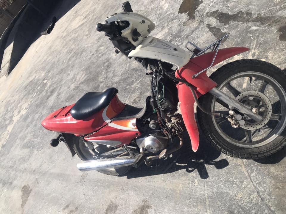 دراجة لبيع ٢٥٠ وبيه مجال الشراي مكاني بغداد يم مرور التاجيات  
رقم الهاتف ***********
