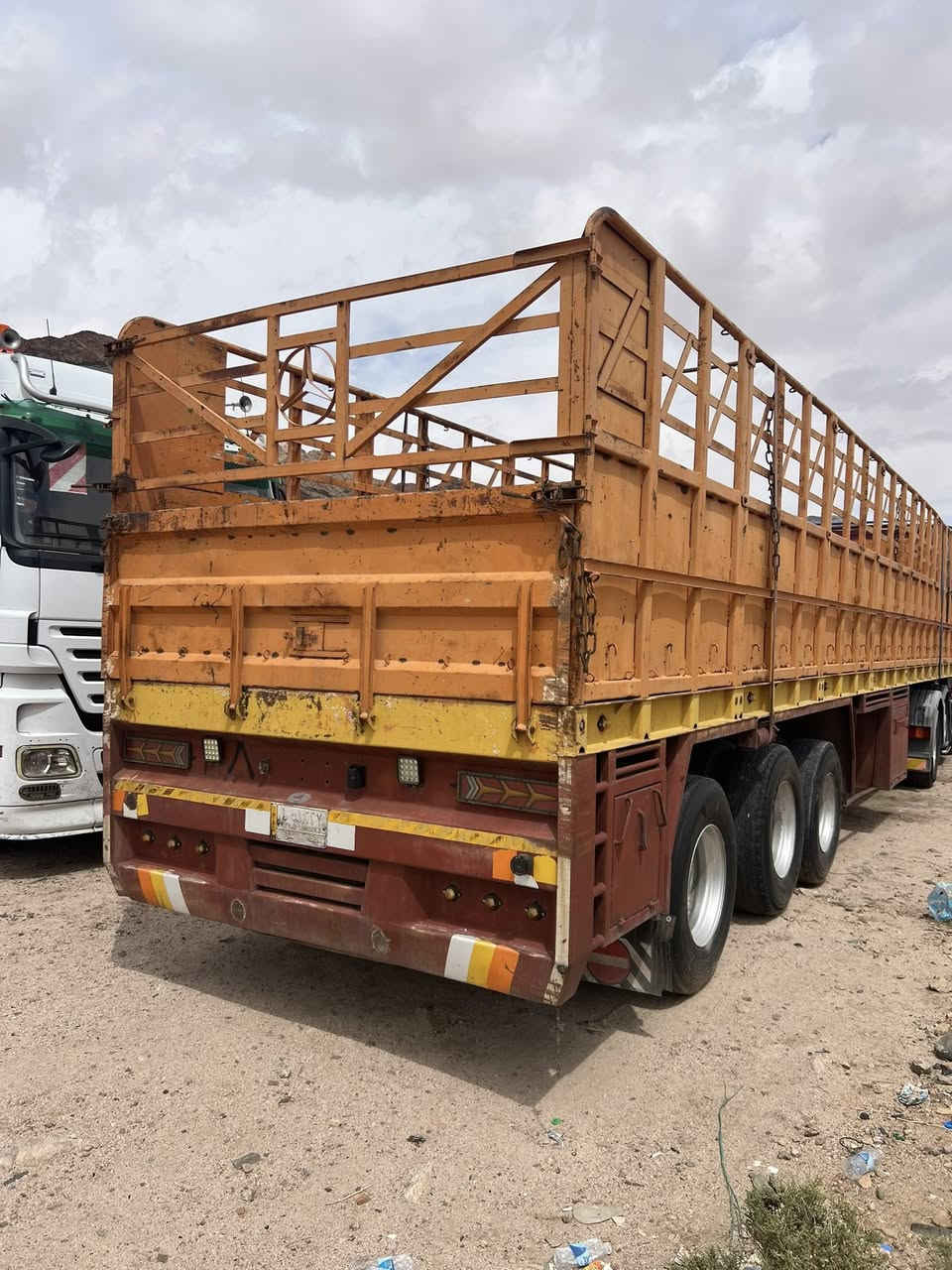 السلام عليكم عربانه بلوم شاصي 16 دناكير مدور 14 طول 12 
تصال واتساب ***********
