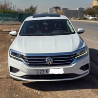 ڤۆڵگسواگن پاسات 2022 فول مواسەفاتە ڕەنگی سپی  ٤٦ هەزار میل ڕۆیشتیە چام...