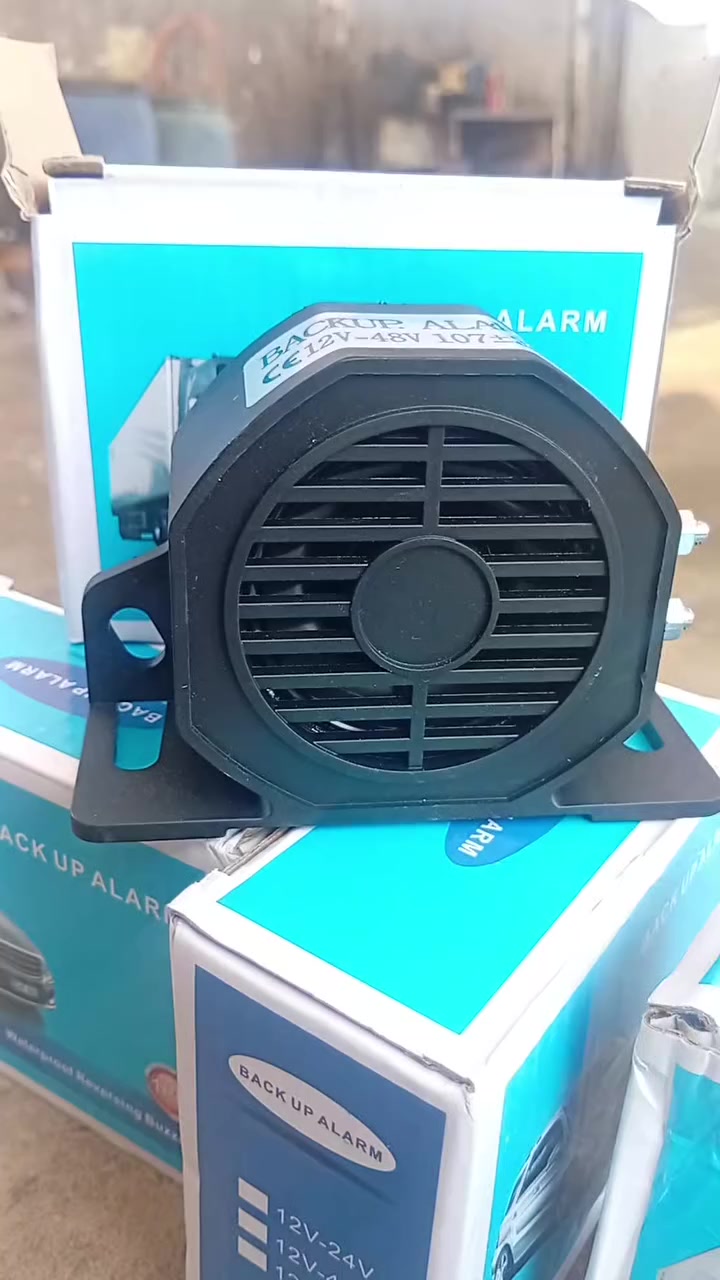 كماليات كنتر بزون ادوات احتياطيه كنتر العنوان ذي قار الرفاعي الشارع العام الاتصال ***********/***********
