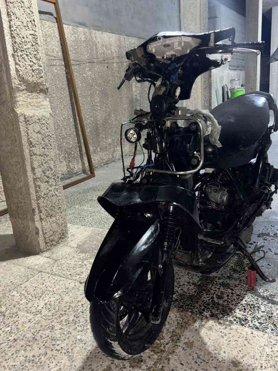 السلام عليكم سكنس فحل الدراجه گاطعه نار (كوم حديد) شتريد منها تفصيخ ابيع مكاني بغداد الدوره ***********
