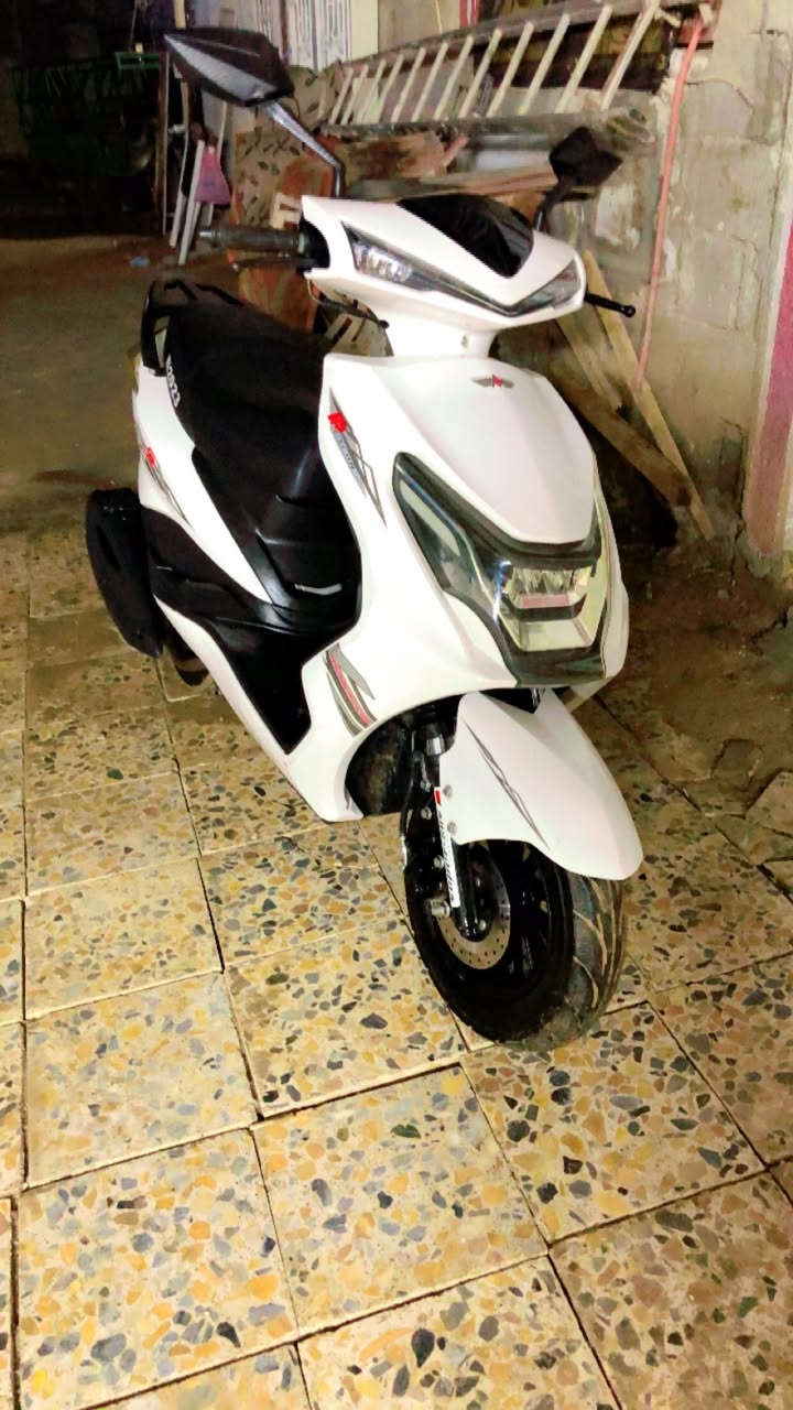 دراجه سكنس مكينه ياباني مامفتوحه نظيفة جدا المكان كربلاء حي العباس ***********
