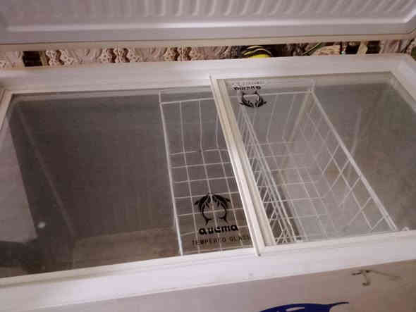 مجمده للبيع شغاله تجميد فول مكان النجف شارع 30 الحولي السعر 200 الاستفسار هذا رقمي ***********
