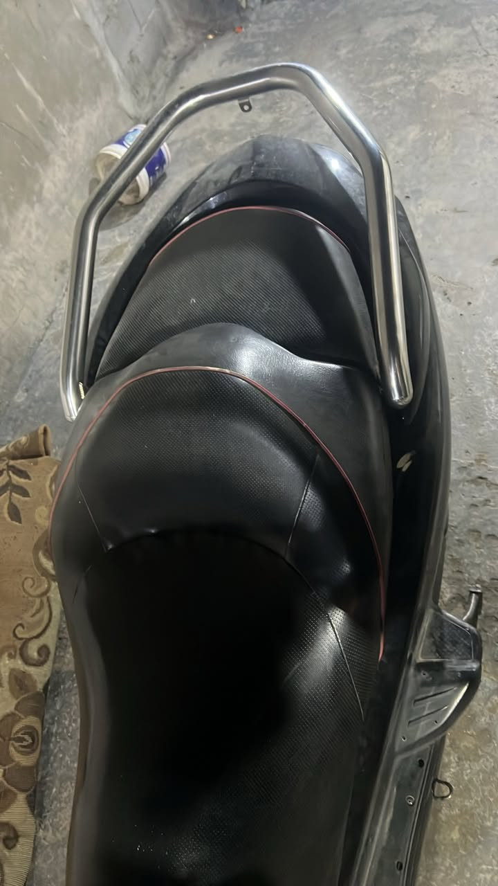 سبايدر صفر 10 نيكل ومرتب. سعره 75 وبي مجال حك الجية


**إذا كنت صاحب هذا الإعلان وتريد حذفه لأي سبب، رجاءا أرسل رسالة إلى الدعم الفني**